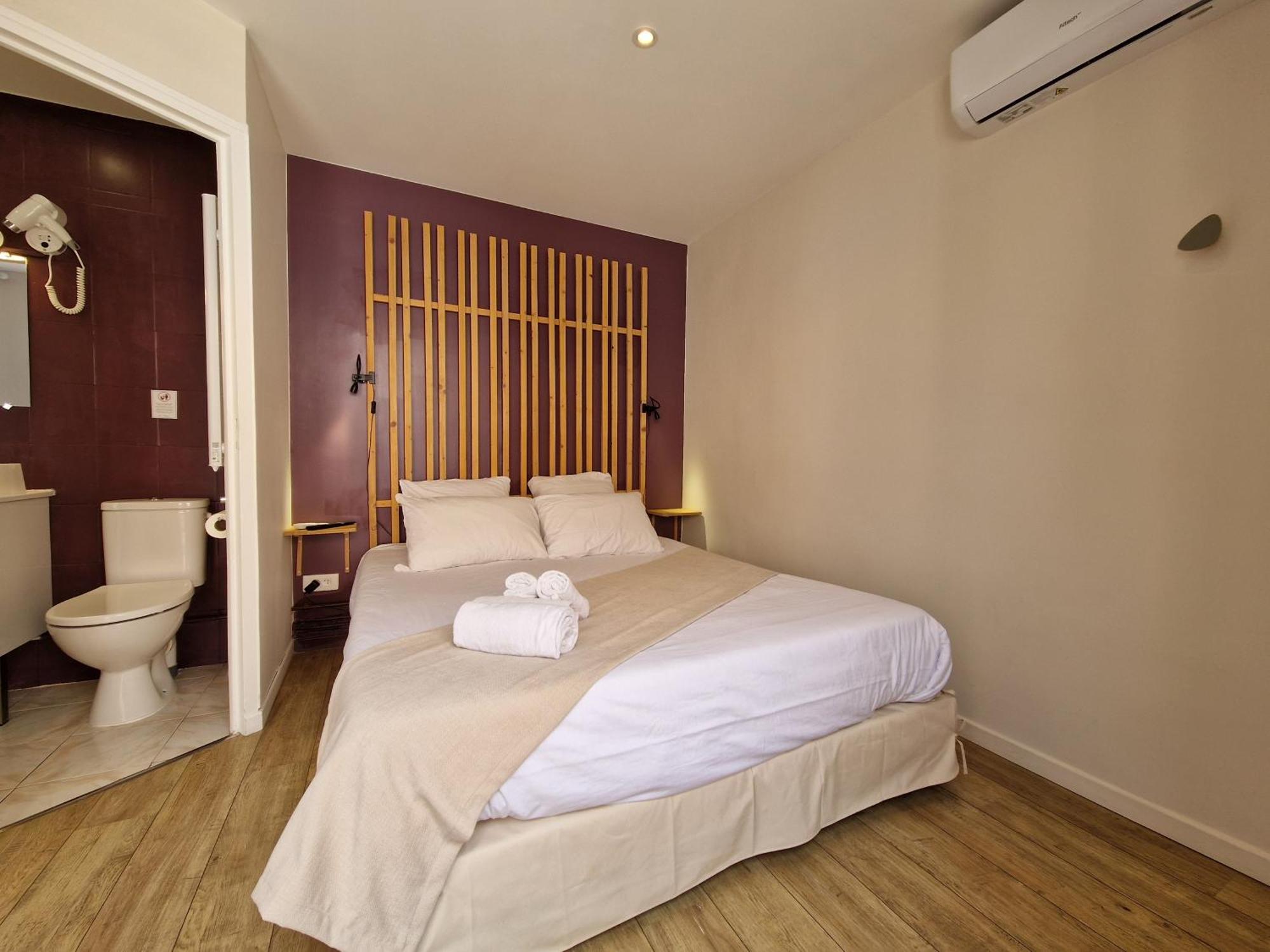 Le Cosy Hotel Saint Aygulf Exterior photo